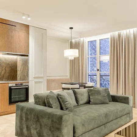 Maison Iena - Serviced On Champs Elysees Apartman *