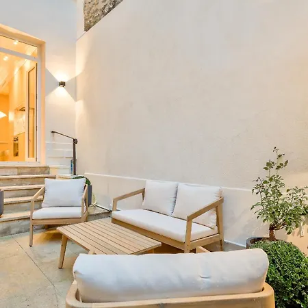 Maison Iena - Serviced On Champs Elysees Apartment