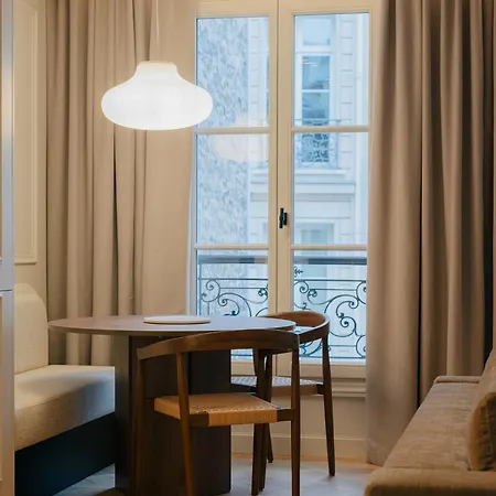 Apartamento Maison Iena - Serviced On Champs Elysees París
