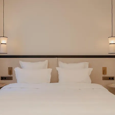 Maison Iena - Serviced On Champs Elysees *