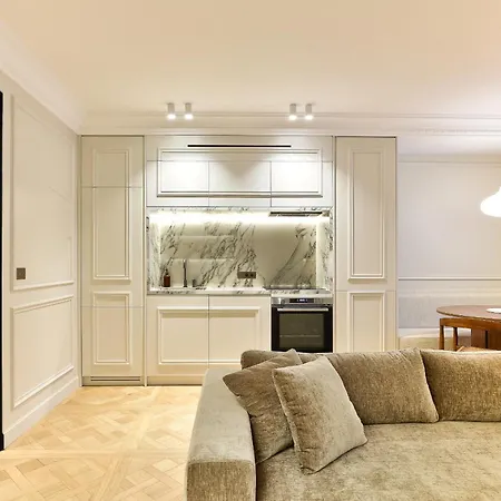 Maison Iena - Serviced On Champs Elysees *