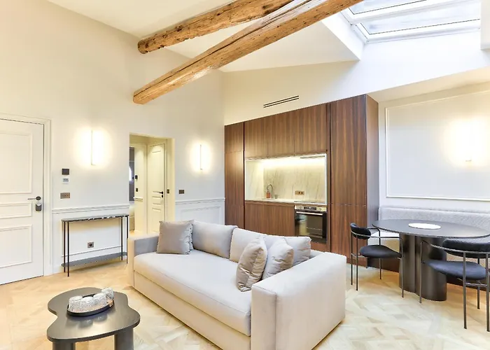 Maison Iena - Serviced On Champs Elysees شقة باريس