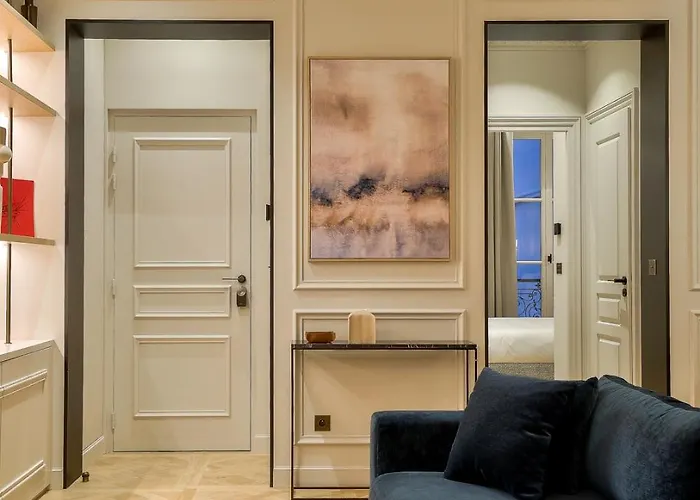 Maison Iena - Serviced On Champs Elysees