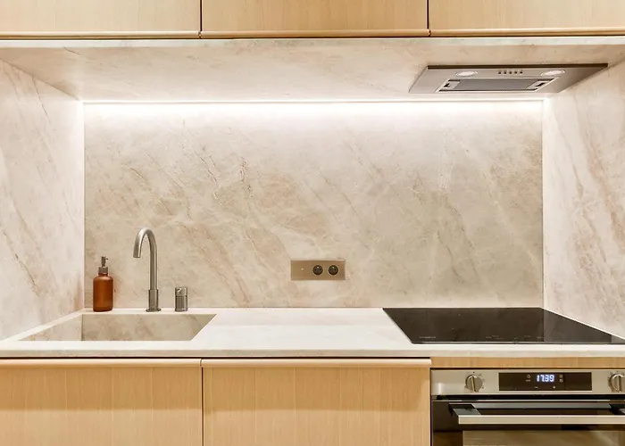 Maison Iena - Serviced On Champs Elysees Apartmán *