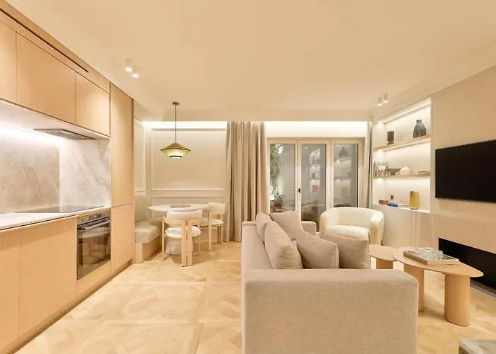 Maison Iena - Serviced On Champs Elysees *