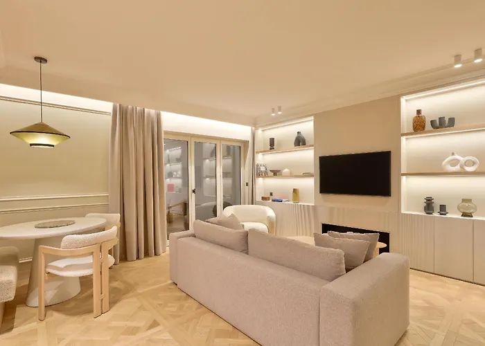 Maison Iena - Serviced On Champs Elysees