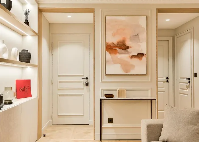 Maison Iena - Serviced On Champs Elysees *