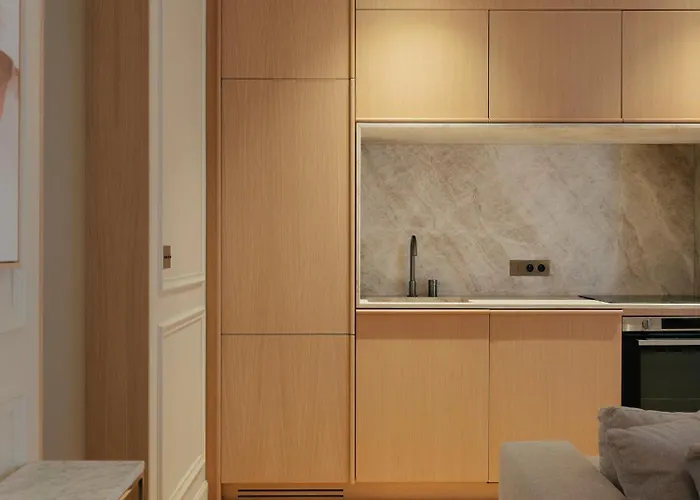 Maison Iena - Serviced On Champs Elysees *