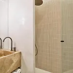 アパート Maison Iena - Serviced On Champs Elysees パリ