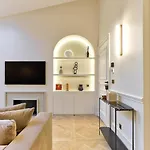 Maison Iena - Serviced On Champs Elysees アパート パリ