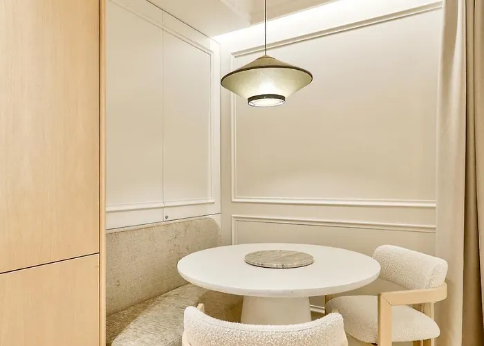 Maison Iena - Serviced On Champs Elysees