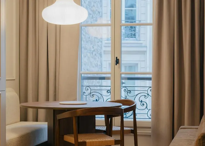 Apartament Maison Iena - Serviced On Champs Elysees Paryż