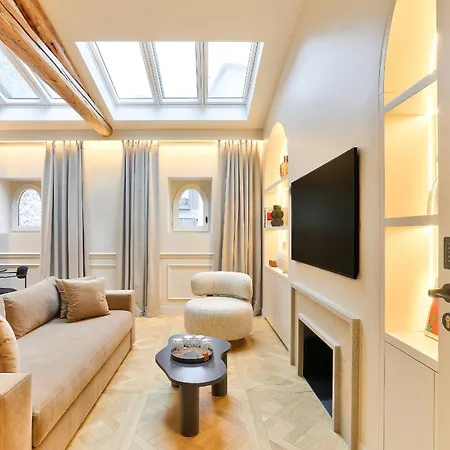 Maison Iéna - Serviced On Champs Elysées Paris